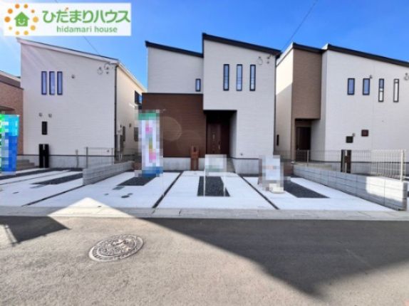 深谷市上野台　中古一戸建て　いろどりタウン　03の駐車場