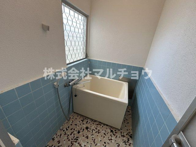 百恵マンションの浴室|コンパクトで使いやすいお風呂です