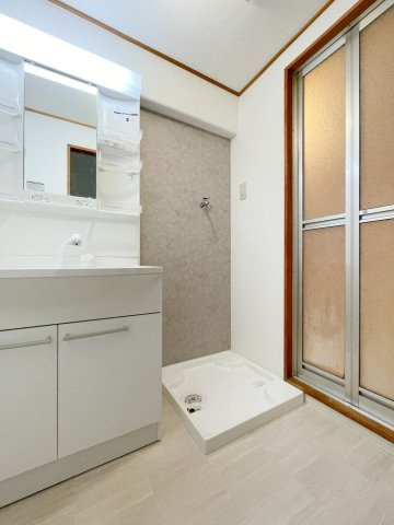 エンカーサ・アマのその他|洗濯機置場です