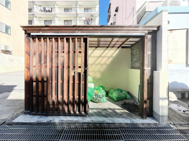 エンカーサ・アマのその他共用部分|敷地内にゴミ置き場がございます