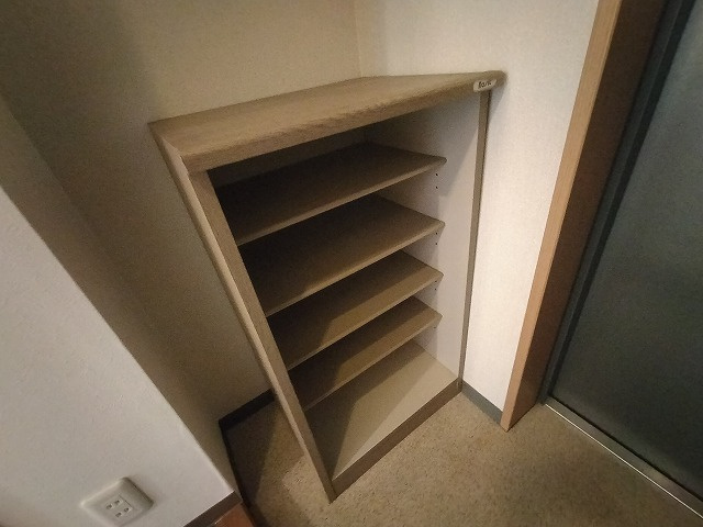 神戸市兵庫区西出町の賃貸マンション