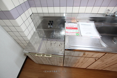 【キッチン】 | ステイタス月隈Ⅱ | きれいなキッチンです
ステイタス月隈2　101号室　2018年11月24日撮影