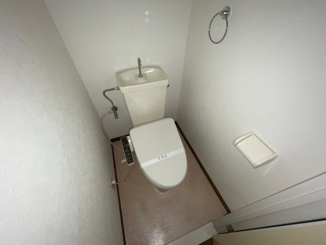 メゾン甲南のトイレ