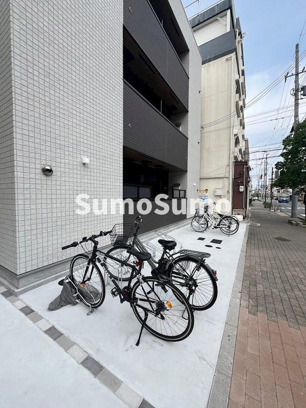 ワコーレヴィータ川西通のその他共用部分|落ち着いた雰囲気の外観です