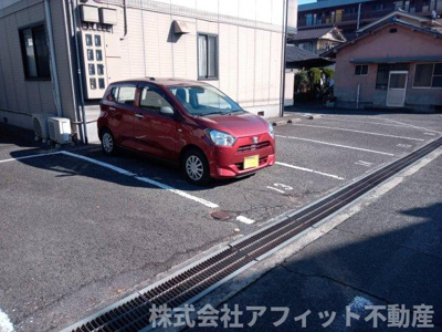 【駐車場】 | ローズガーデン