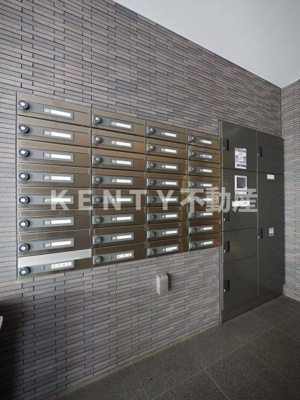 【ロビー】 | スカイコートヒルズ池田山 | 建物の内部です