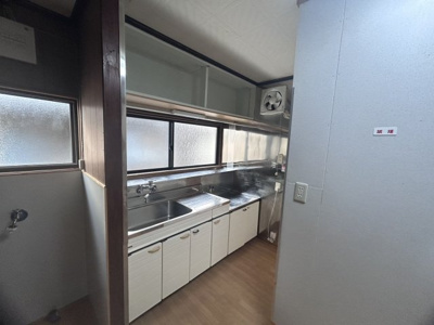 【キッチン】 | 鳥取市吉方温泉町1丁目中古戸建て