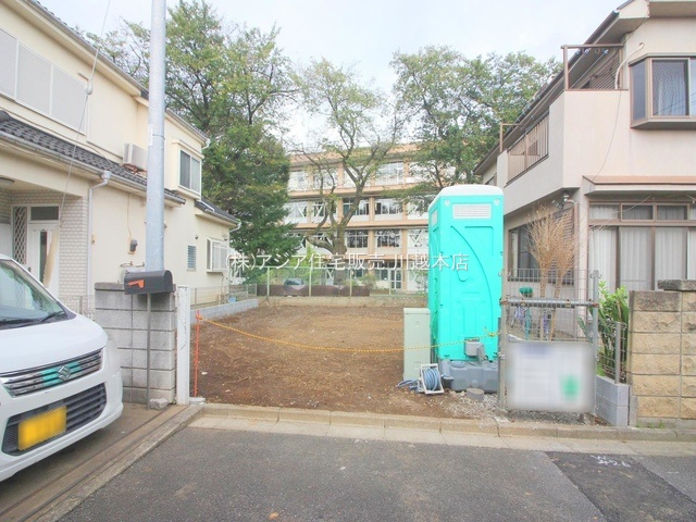 敷地面積３０坪　売地　川越市安比奈新田第4の外観|建築条件はございません！お好きなハウスメーカーや工務店で建築可能です♪