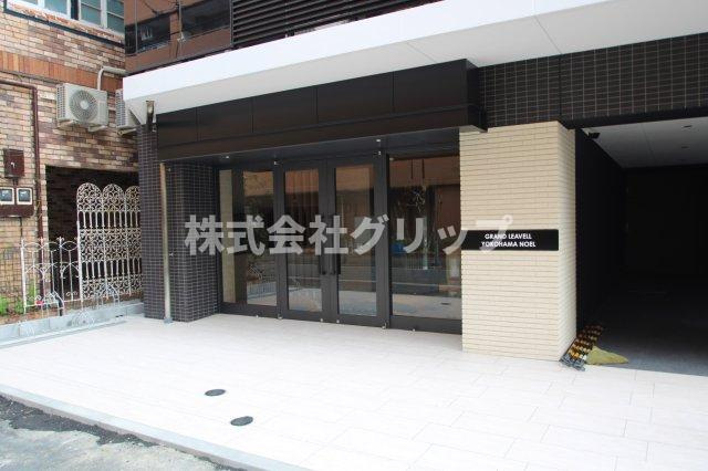 グランリーヴェル横濱NOELのエントランス