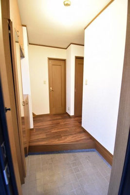 【玄関】 | 綾瀬市小園戸建(アヤセシコゾノコダテ)