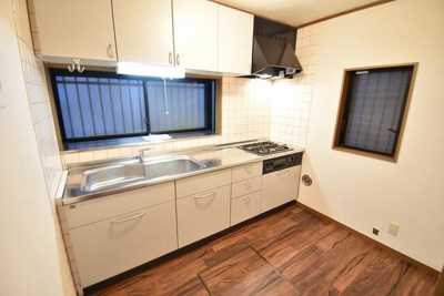 【キッチン】 | 綾瀬市小園戸建(アヤセシコゾノコダテ)