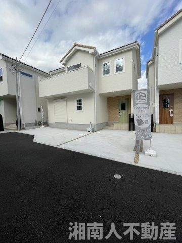 小田原市成田新築戸建の外観|外観は落ち着いています