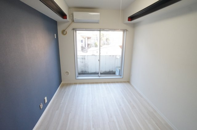 ノーリーズン前原西の洋室|リフォーム済です。