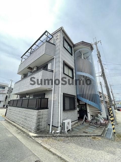 ステラハウス24の外観|落ち着いた雰囲気の外観です