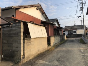 西条市喜多川243-3、243-11の外観