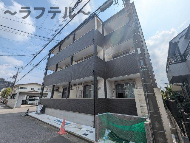 狭山市新狭山２丁目のアパート