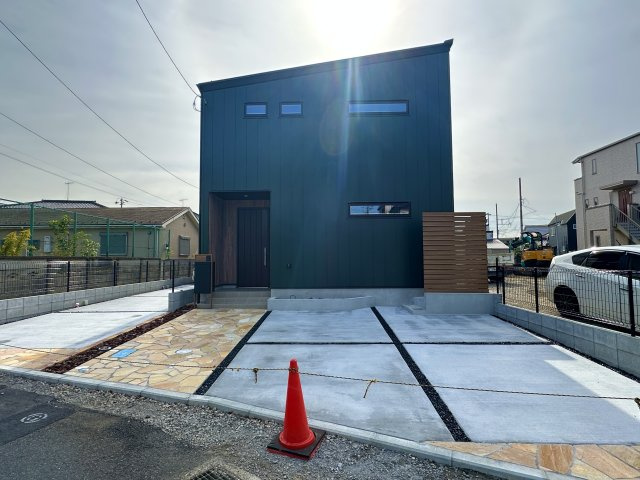 茅ヶ崎市柳島デザイナーズハウスの外観