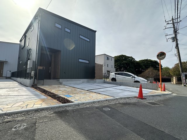 茅ヶ崎市柳島デザイナーズハウスの外観