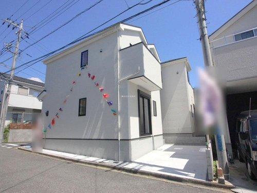 富士見市山室２丁目の新築一戸建の外観|◇外観◇　(1号棟)
全居室6帖以上のゆとりの住空間♪
キッチンは大容量のパントリー付きで使いやすい！
