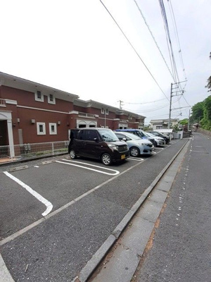 【駐車場】 | グランフリーゼ