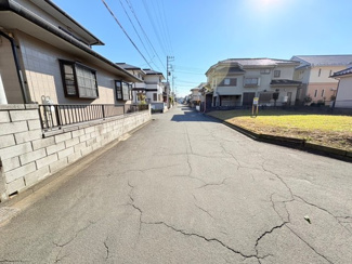 【前面道路含む現地写真】