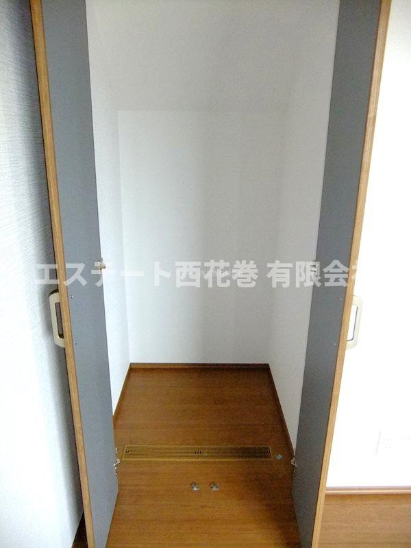 チュテレールＡの収納|2階の部屋の階段下になります