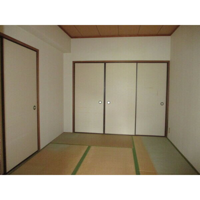【和室】 | テラスハウゼェ小笹 | 別号室の写真になります。現況優先。
