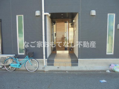 【エントランス】 | ヴァンクールKUROKAWA
