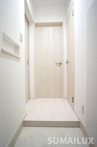 TOMORIE silvaの玄関