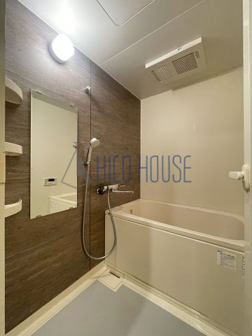 シャインヒルⅢの浴室