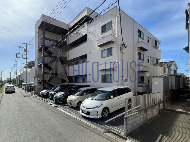 シャインヒルⅢの外観