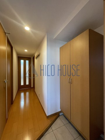 シャインヒルⅢの玄関