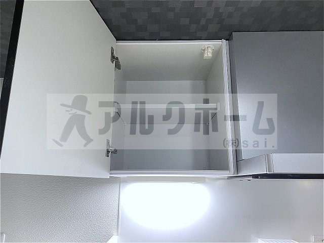 エヌエムキャトフヴァンドゥーズのキッチン|エヌエムキャトフヴァンドゥーズ　1K