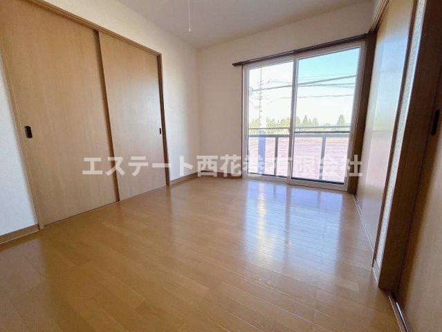 パストラルタウン牛崎Aの洋室