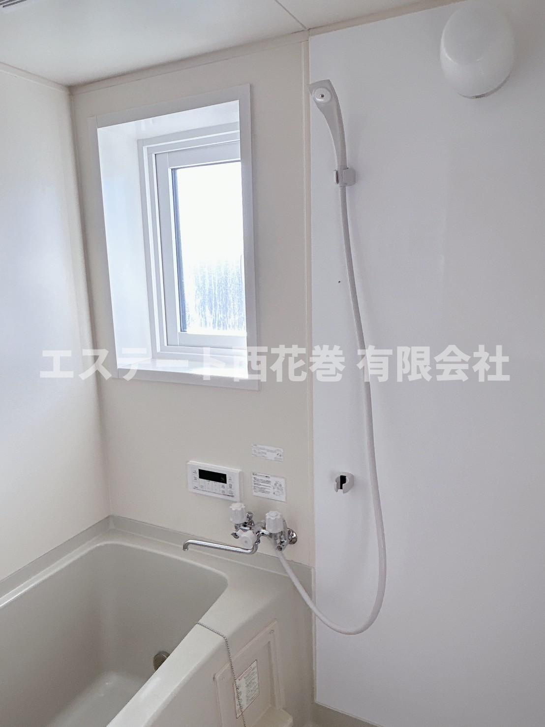 パストラルタウン牛崎Aの浴室