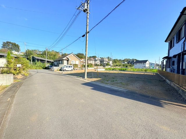 比企郡鳩山町大豆戸　建築条件なし売地　東武東上線『坂戸駅』バス15分　【今宿小学区】の前面道路含む現地写真