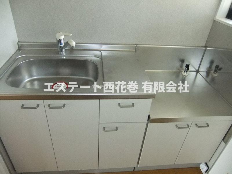 ディアス四日町