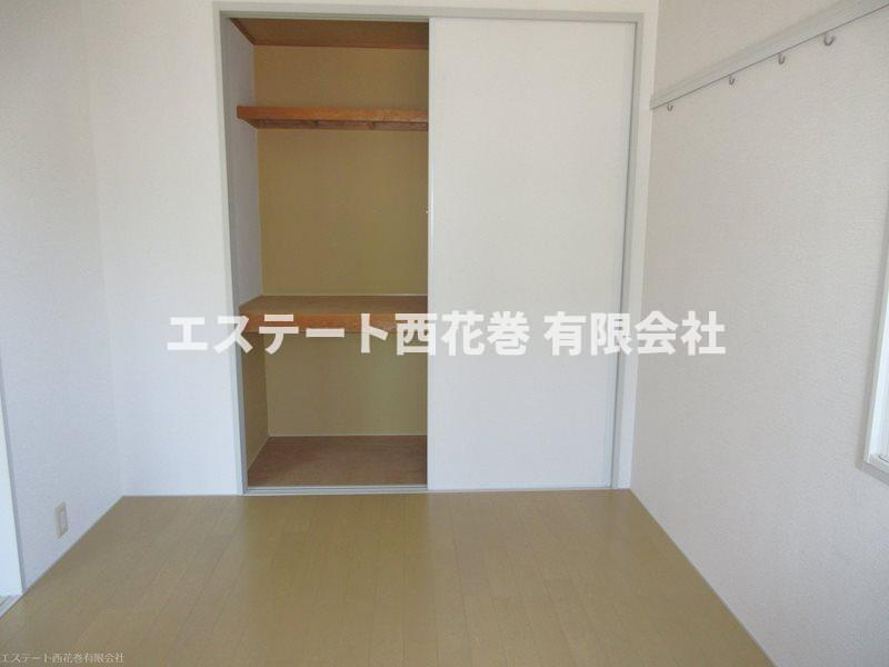 ディアス四日町