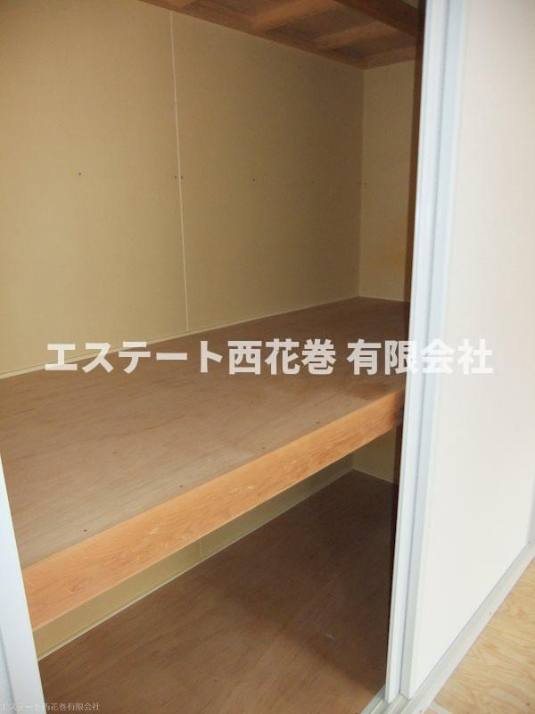 ディアス四日町