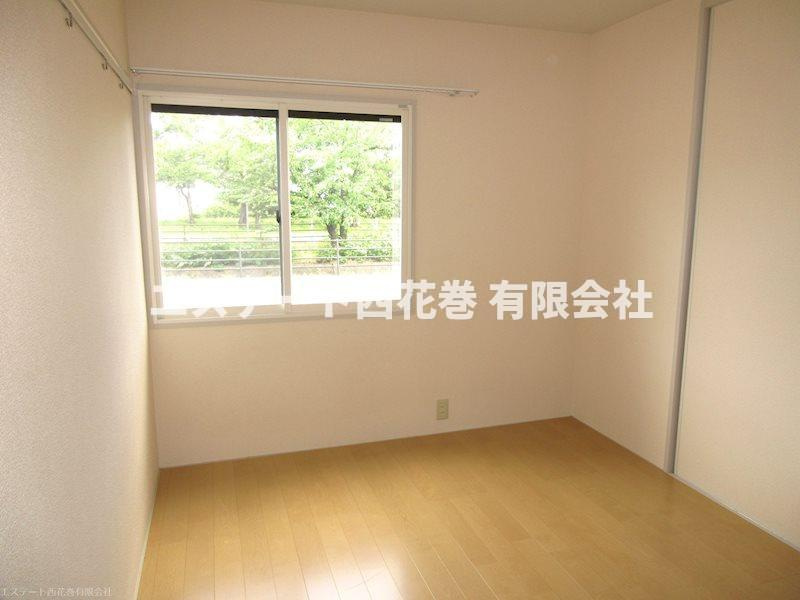 ディアス四日町