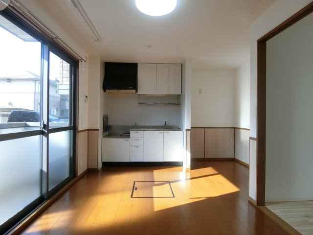 プラシード　C棟の居間・リビング