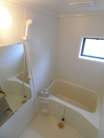 プラシード　C棟の浴室