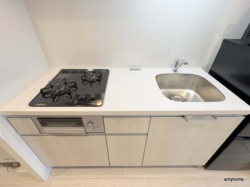 プレサンス難波デヴァンテ　仲介手数料無料のキッチン