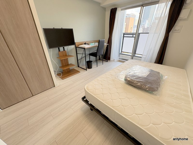 プレサンス難波デヴァンテ　仲介手数料無料の寝室