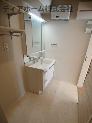 シャーメゾン片塩の洗面所|忙しい朝には欠かせない洗面所です