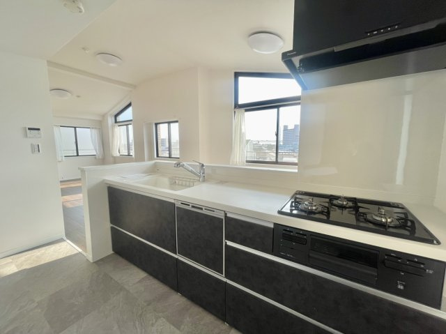 ルネ本山南のキッチン|使いやすいキッチンです