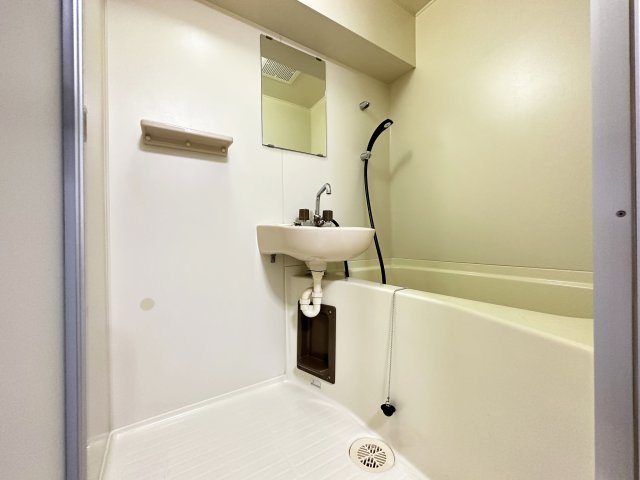 クレメント南宝永の浴室