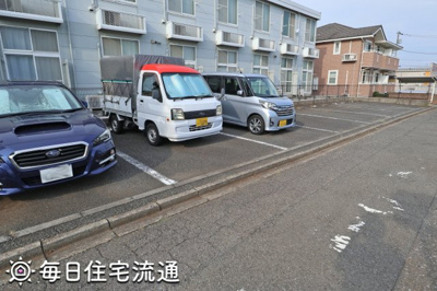 【駐車場】 | ルミエール