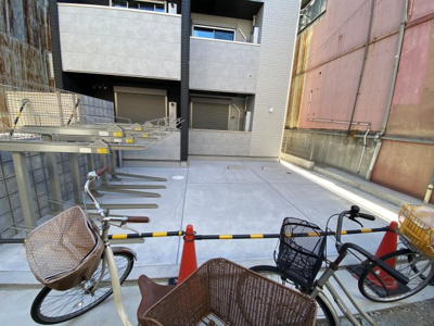 【駐車場】 | エヌエムキャトフヴァンドゥーズ