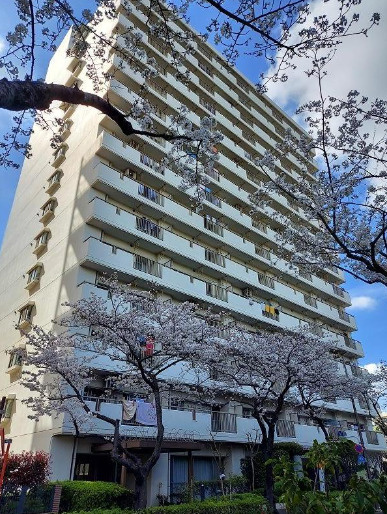 アーバンメゾン東大島の外観